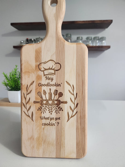 Personalized charcuterie board. Paddle Cutting Boards, crafted from premium Canadian maple hardwood. L15"x W6"